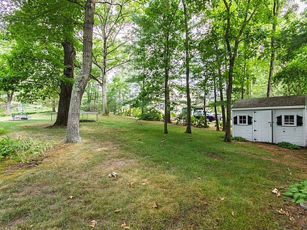 35 Leslie Road Waltham, MA 02451 - Photo 23 of 30 Gallery Image 23