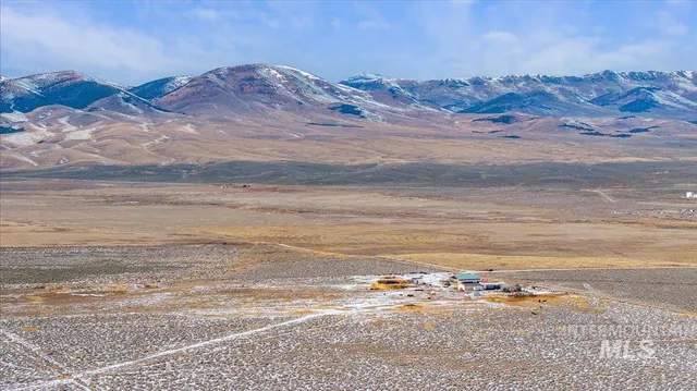 $125,000 | 3050 East 3050 South, Malta, ID 83342