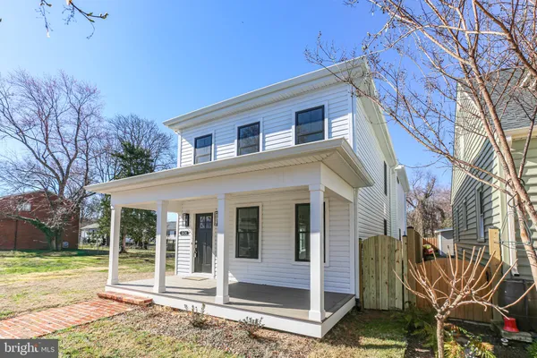 $789,000 | 1606 Charles Street, Fredericksburg, VA 22401