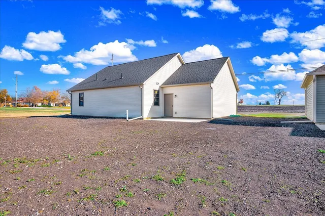 $284,900 | 180 South Oak Street, El Paso, IL 61738