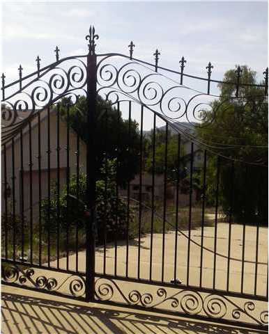 1836 Canyon Heights Road Fallbrook, CA 92028 - Photo 3 of 24