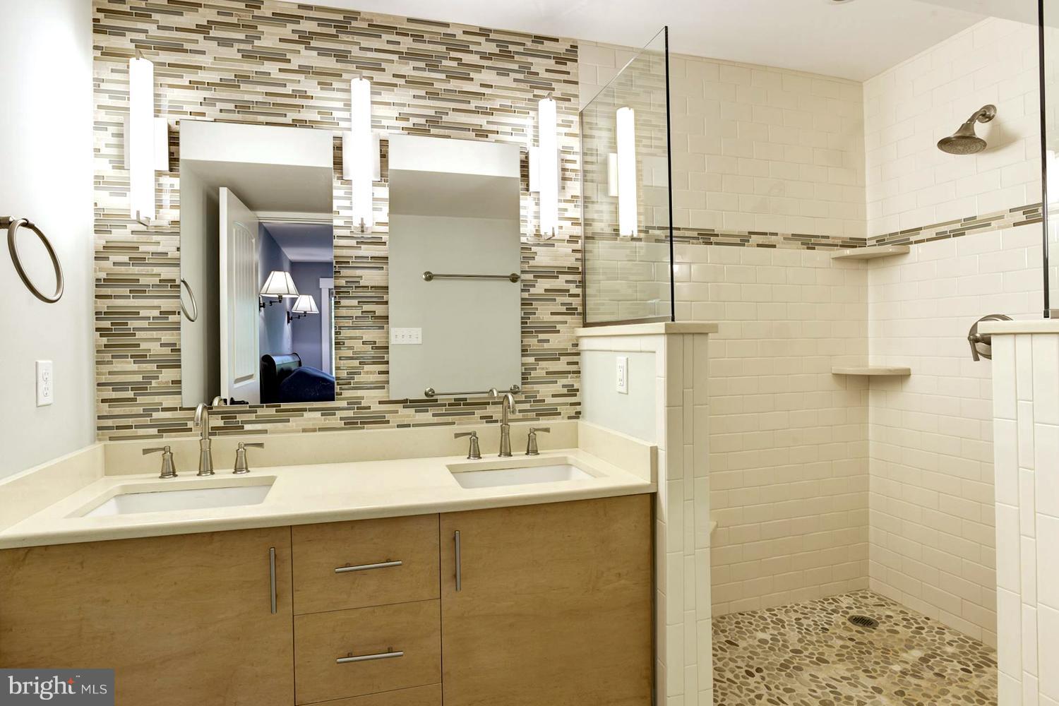 1607 Riverside Drive Annapolis, MD 21409 - Photo 19 of 30 Spa Master Bath with Tile/Pebble Euro Shower