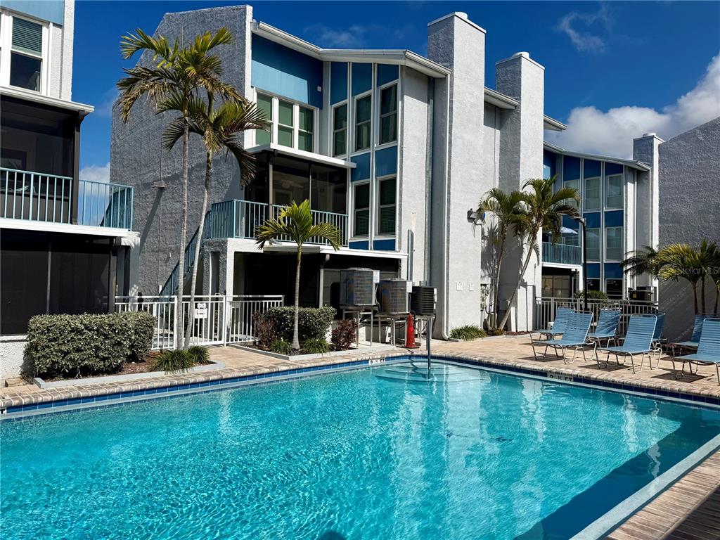 337 Rex Place, Unit B Madeira Beach, FL 33708 - Photo 53 of 70 Gallery Image 53