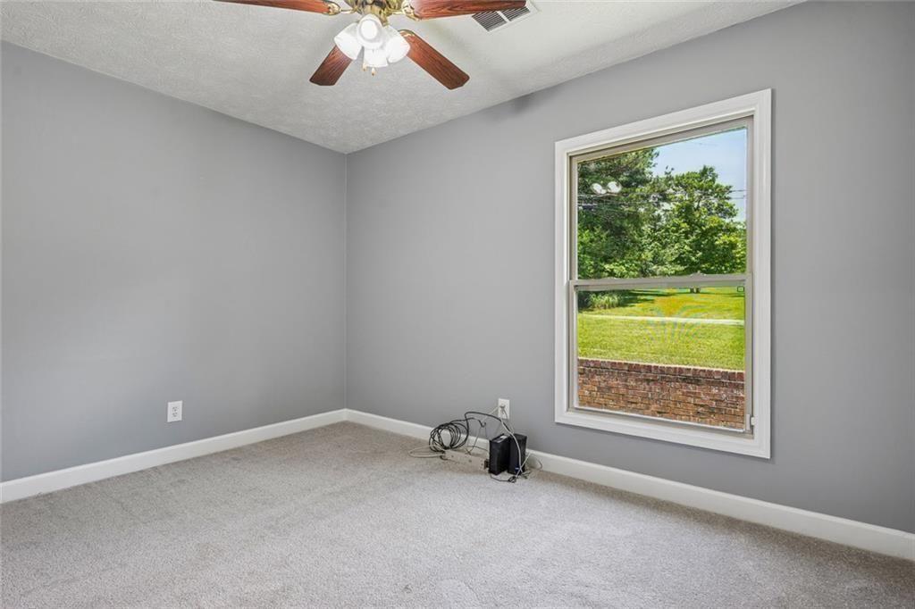 12 Windsor Way Newnan, GA 30263 - Photo 52 of 68