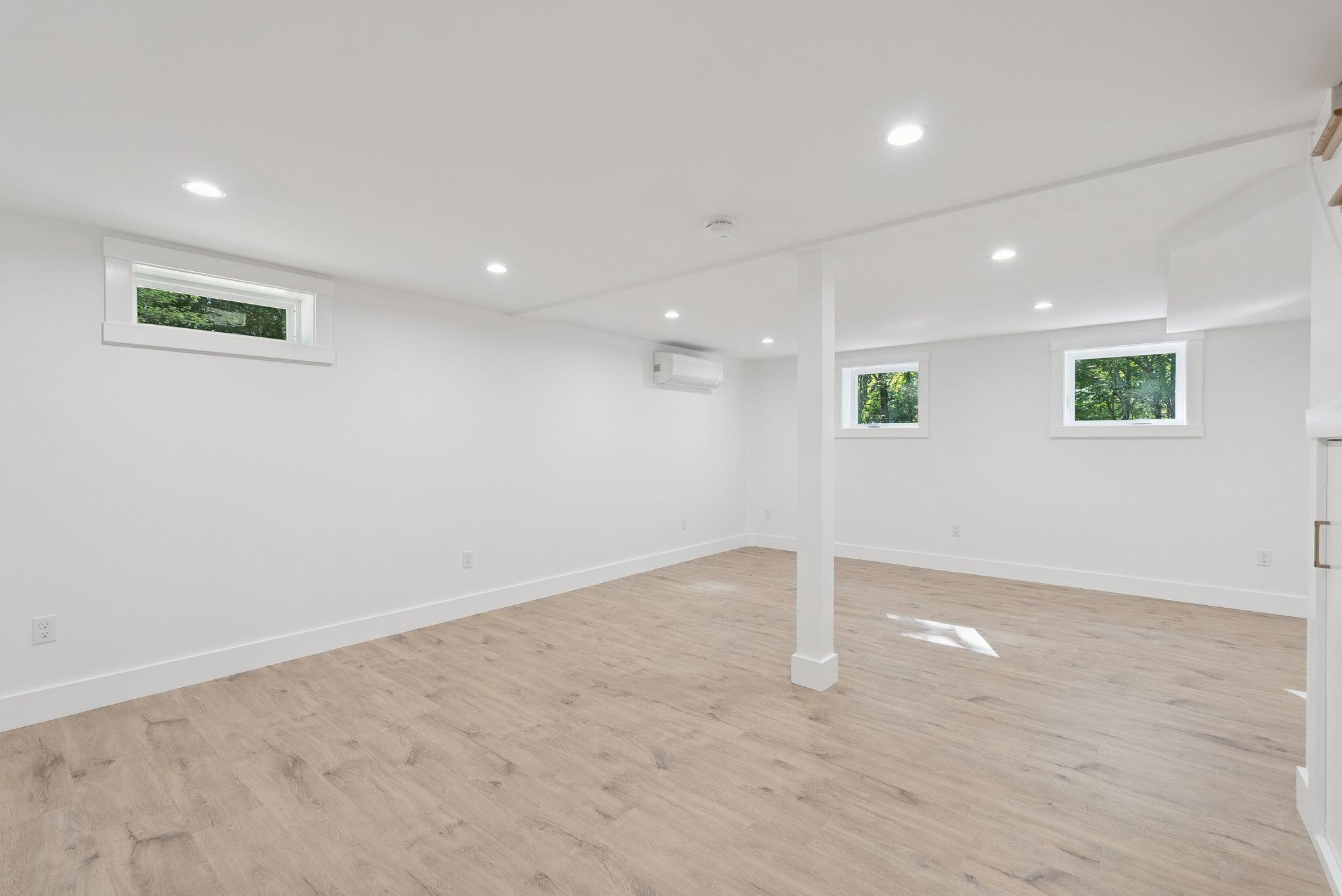 43 Skillin Road Cumberland, ME 04021 - Photo 19 of 28 24_DSC01350