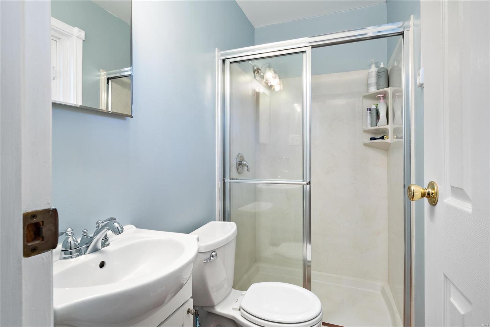 5874 Hempline Road St. Louis, MO 63129 - Photo 18 of 44 Gallery Image 18
