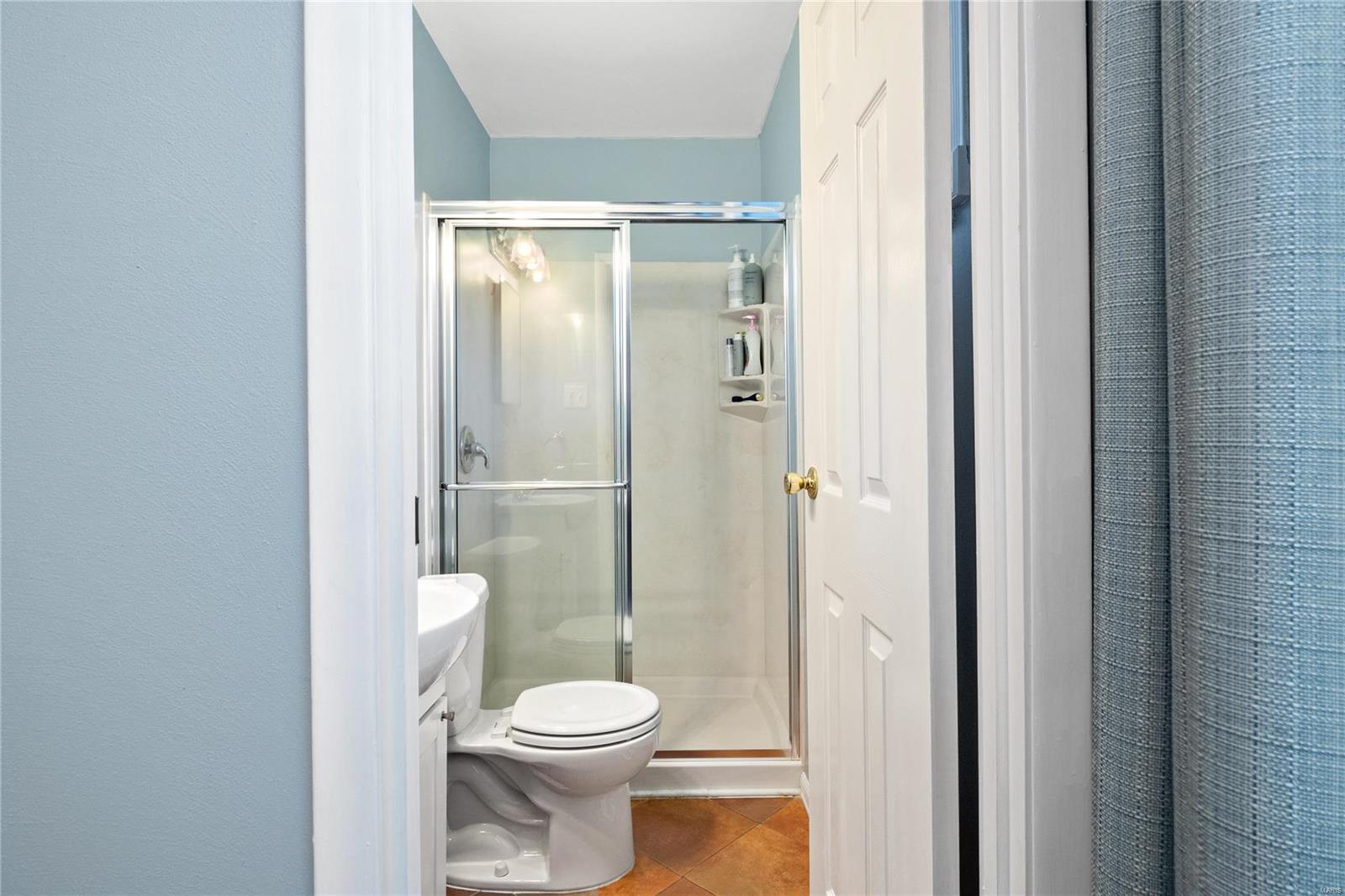 5874 Hempline Road St. Louis, MO 63129 - Photo 19 of 44 Gallery Image 19