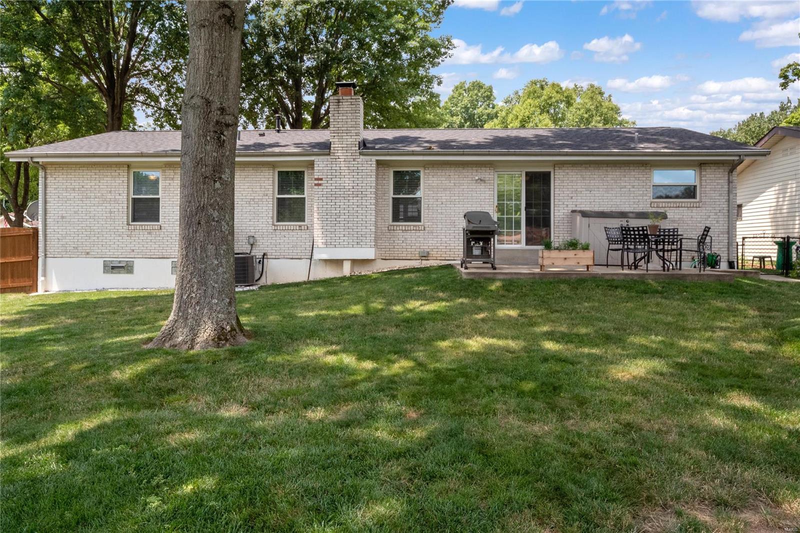 5874 Hempline Road St. Louis, MO 63129 - Photo 28 of 44 Gallery Image 28