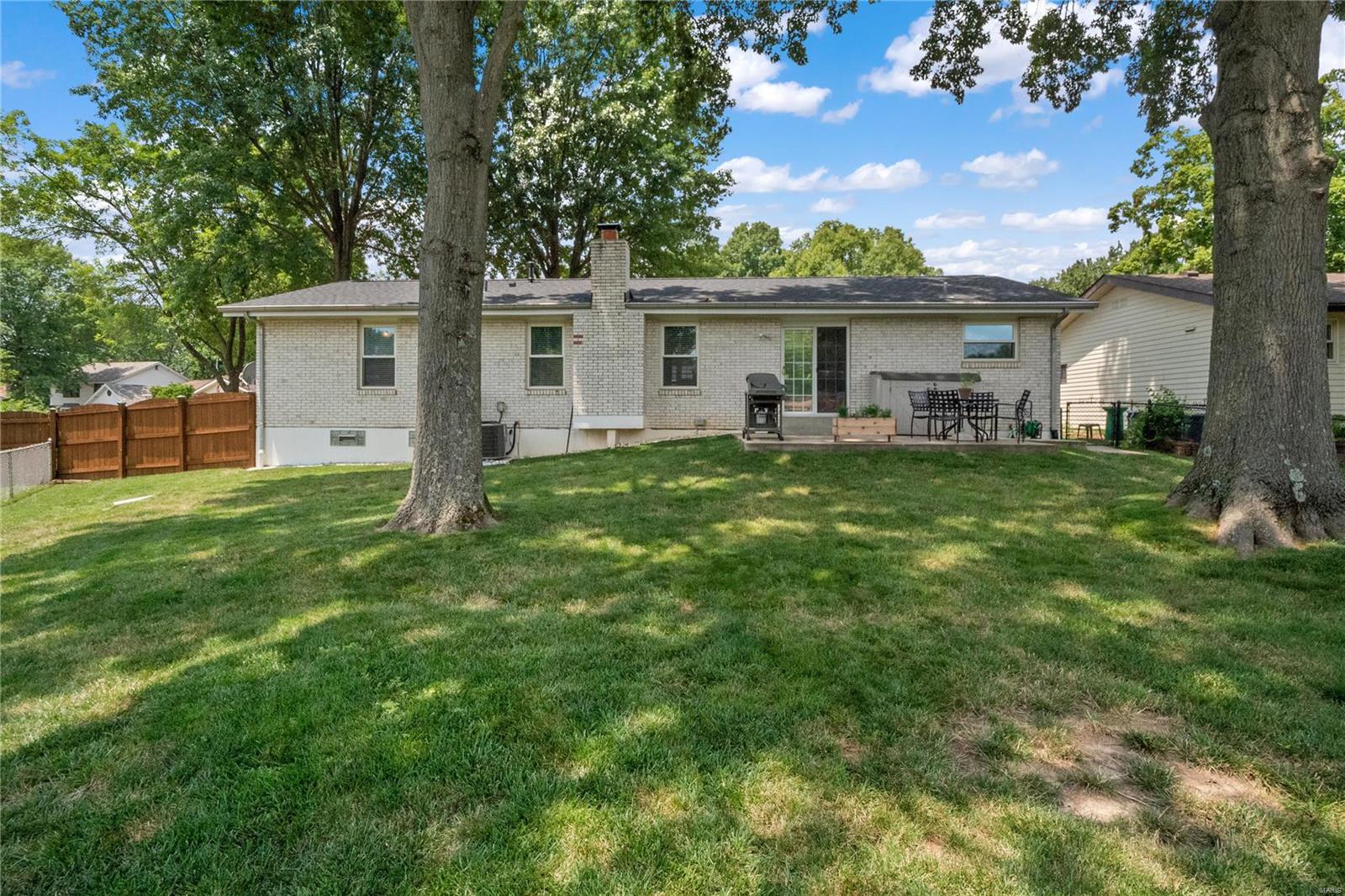 5874 Hempline Road St. Louis, MO 63129 - Photo 30 of 44 Gallery Image 30