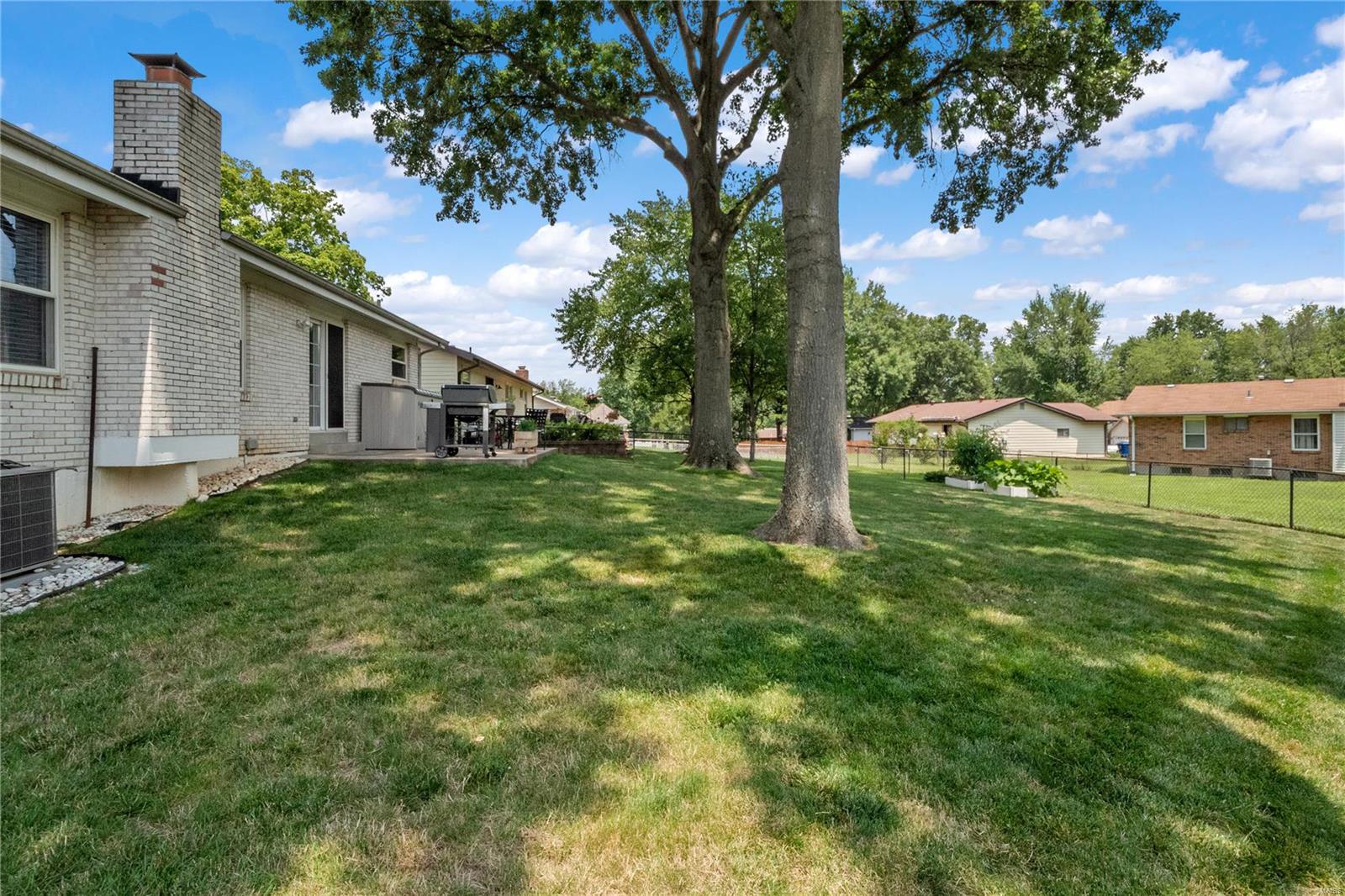 5874 Hempline Road St. Louis, MO 63129 - Photo 31 of 44 Gallery Image 31