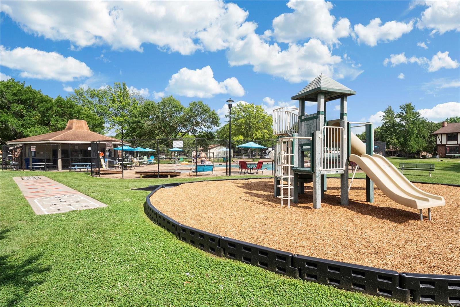 5874 Hempline Road St. Louis, MO 63129 - Photo 41 of 44 Gallery Image 41