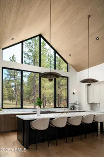 $7,295,000 | 2911 South Solitaires Canyon Drive, Flagstaff, AZ 86005