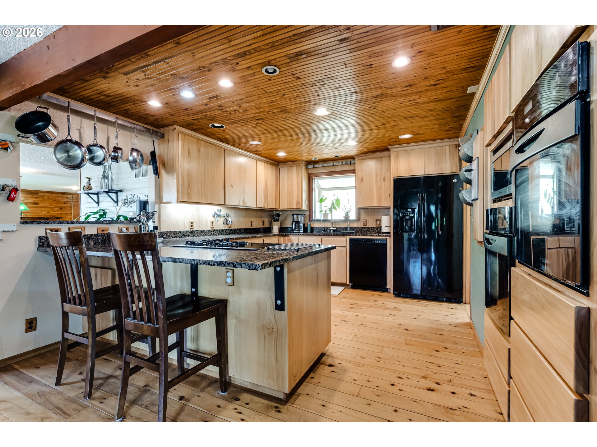 38481 Cartwright Creek Road Marcola, OR 97454 - Photo 12 of 46 Kitchen