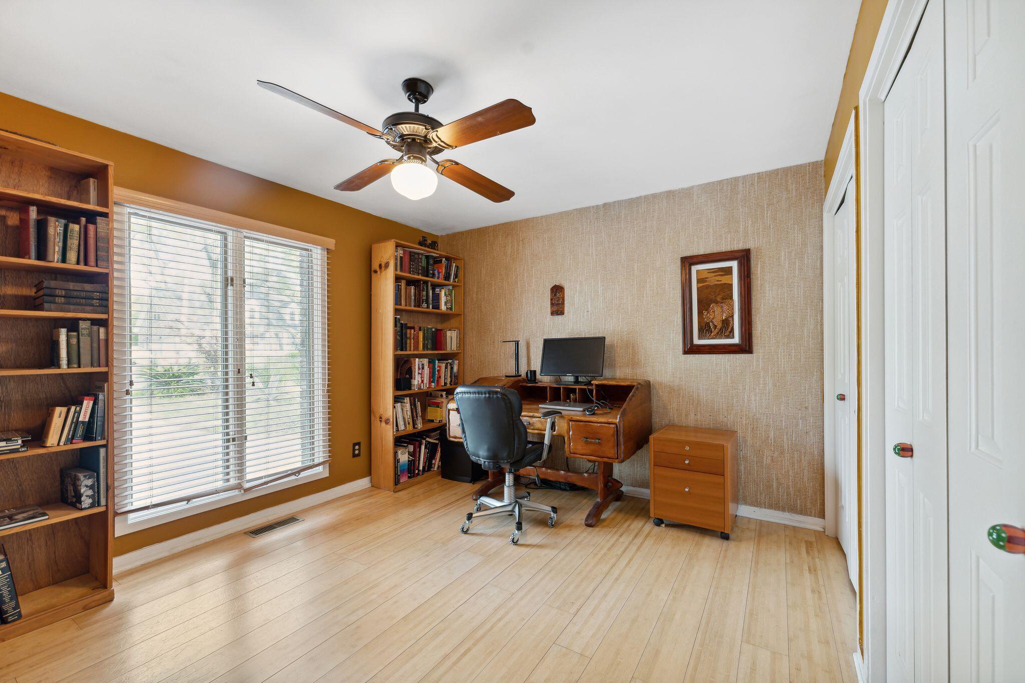 636 Cain Drive Mount Pleasant, SC 29464 - Photo 25 of 37 Bedroom 2