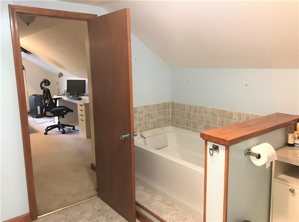 29 Devils Den Road Burgettstown, PA 15021 - Photo 14 of 25