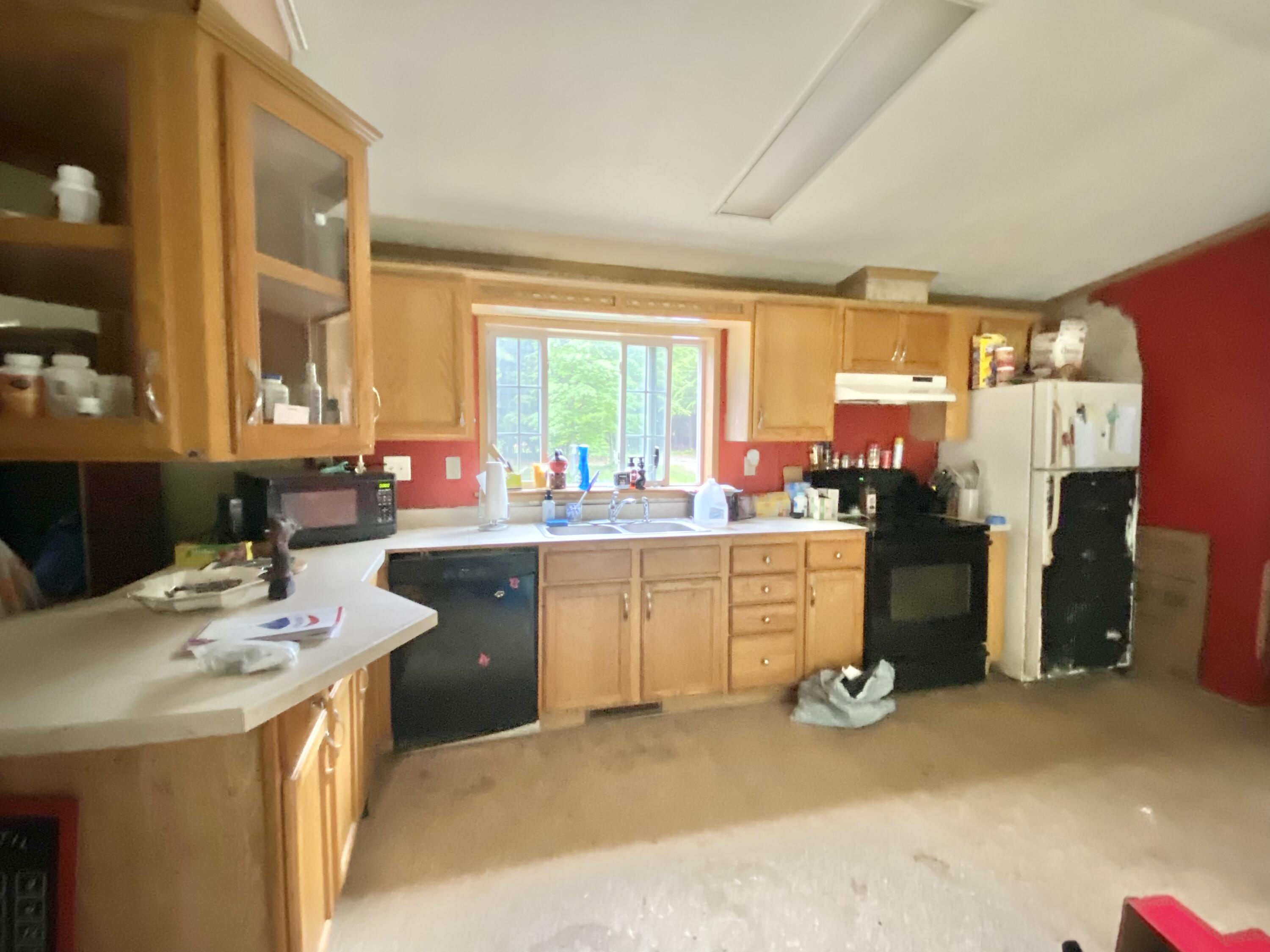 34 Vail Road Buxton, ME 04093 - Photo 12 of 20 5E8C402D-FA20-42EE-BBFF-C83D093649C3