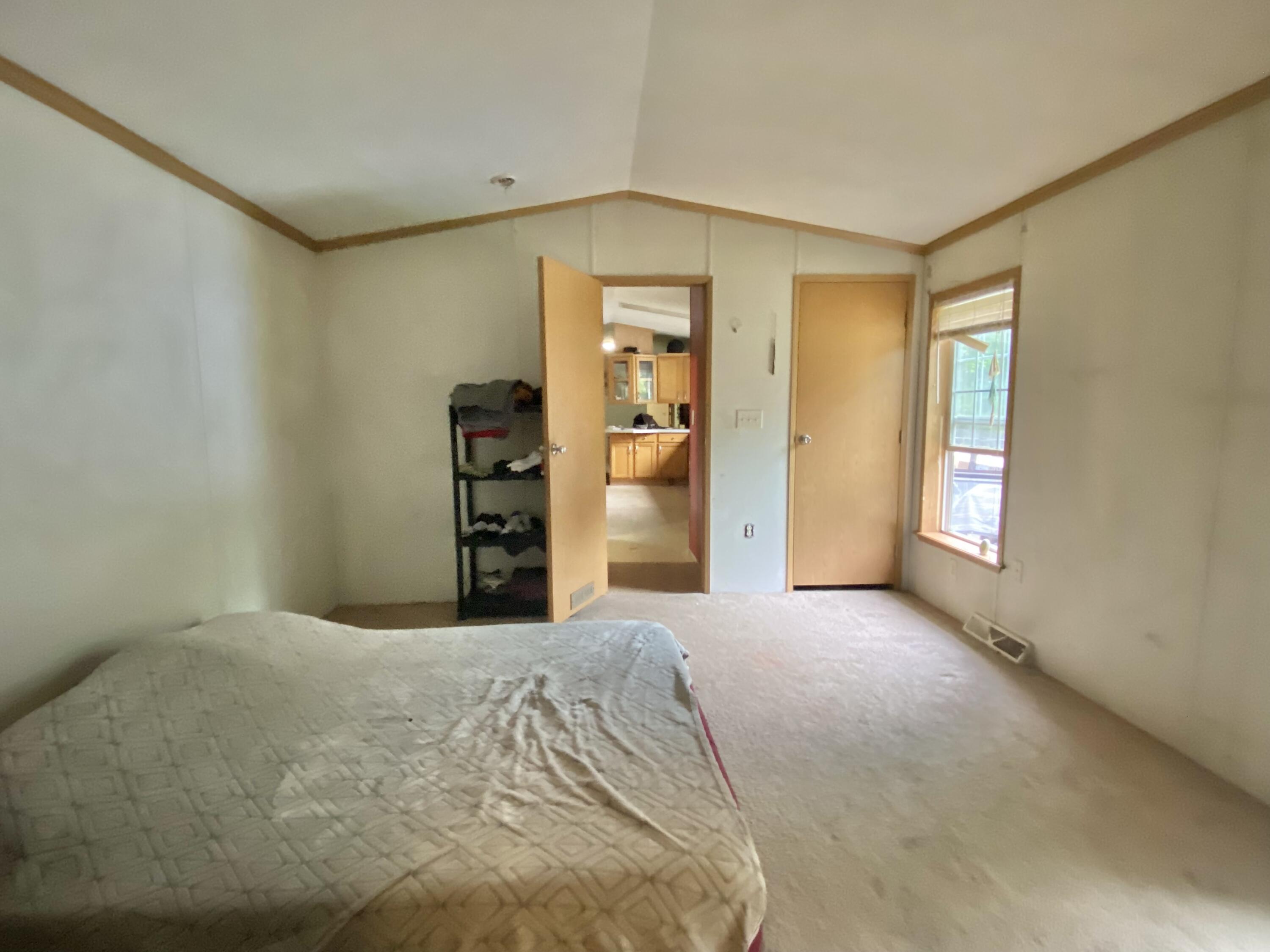 34 Vail Road Buxton, ME 04093 - Photo 14 of 20 457A444B-E07B-4517-B6B5-2DD3742B2A02