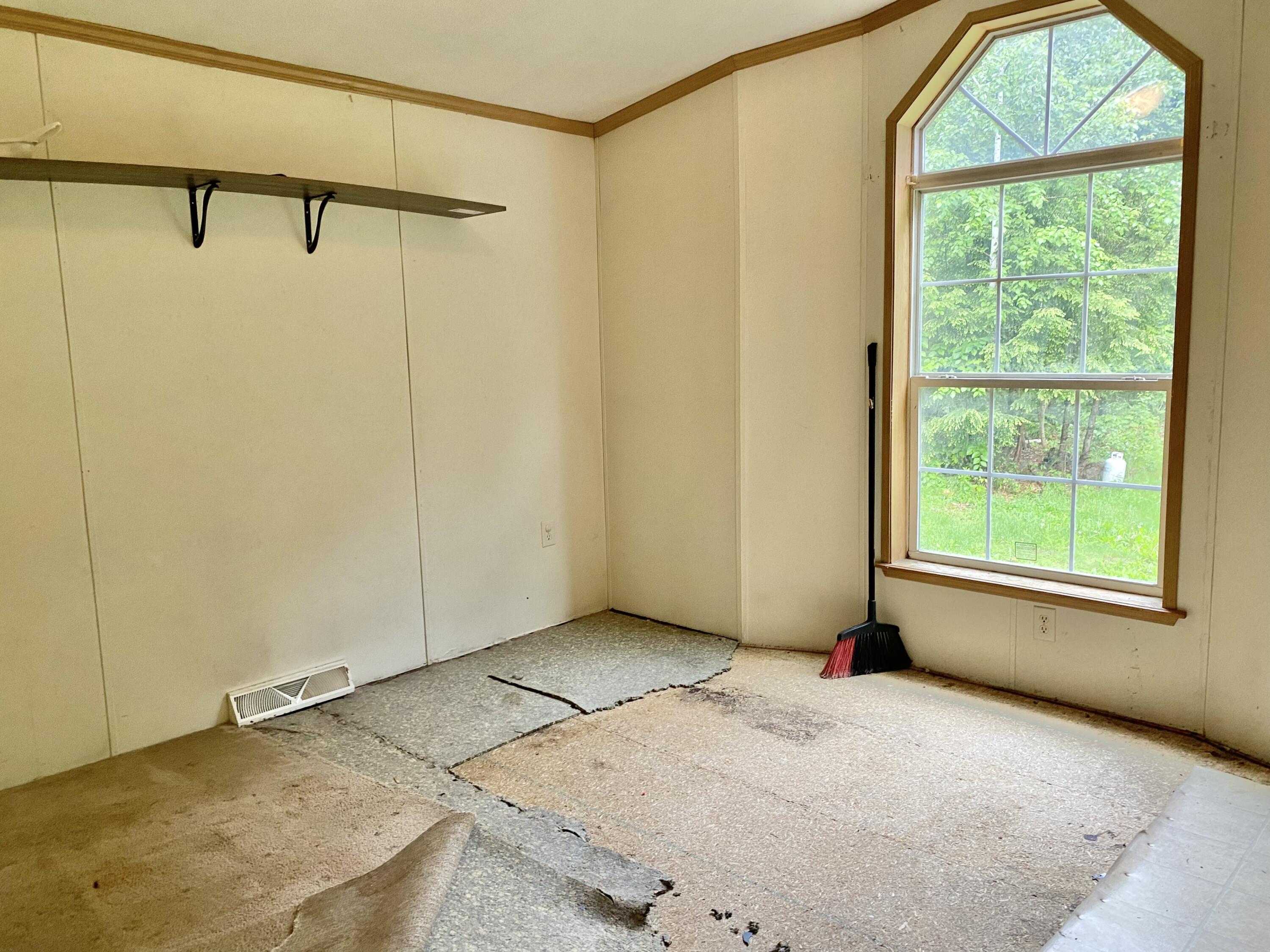 34 Vail Road Buxton, ME 04093 - Photo 19 of 20 D58193AC-47F6-4FEA-80DC-F19AAD7110E7