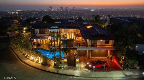 $9,500,000 | 2 Trafalgar, Newport Beach, CA 92660
