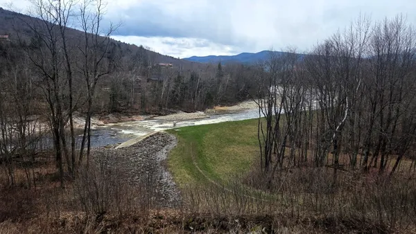 $304,900 | 36 Lodge Road, Unit D 212, Lincoln, NH 03251