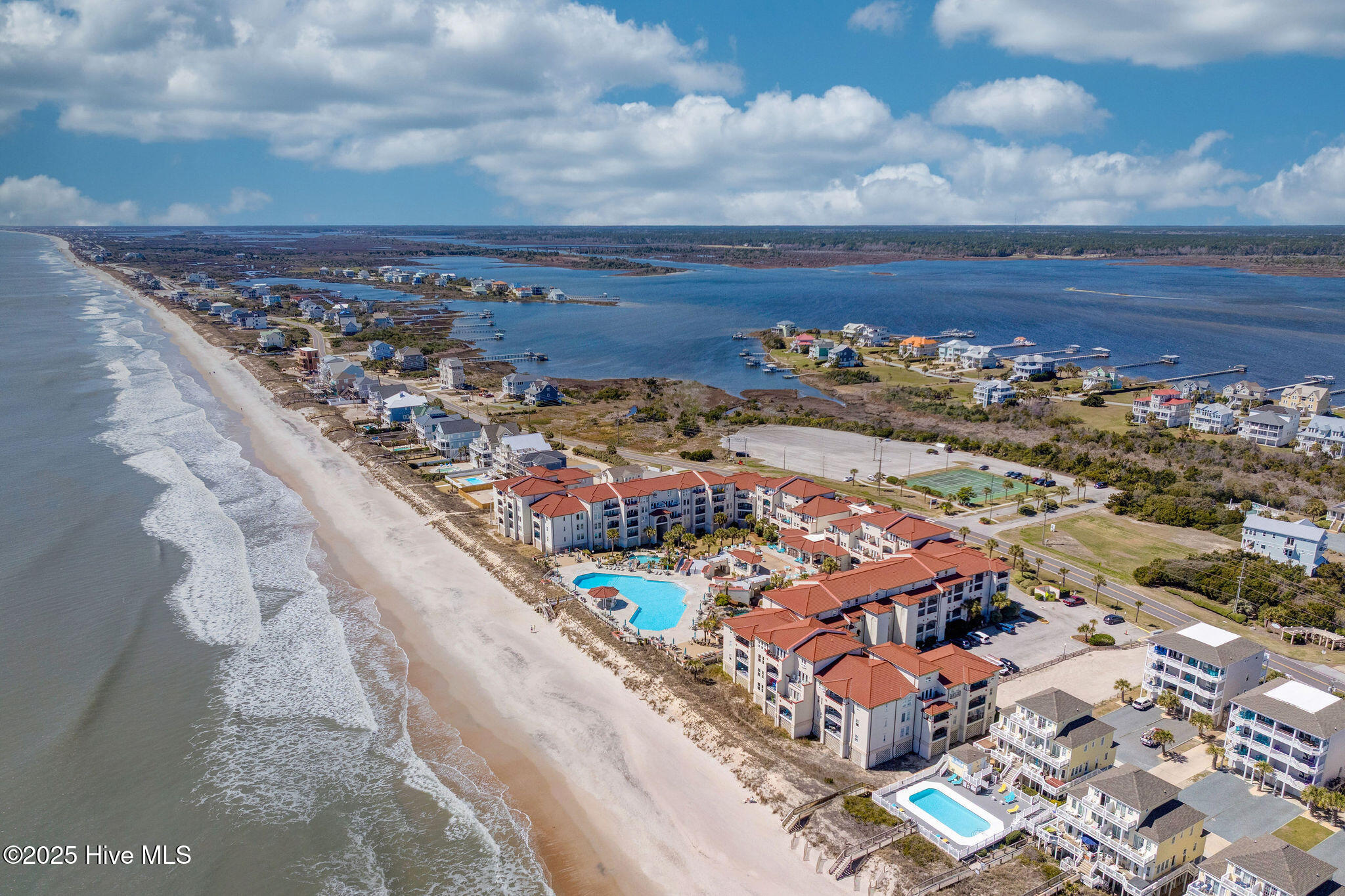 790 New River Inlet Road, Unit 115A North Topsail Beach, NC 28460 - Photo 7 of 40 Looking South