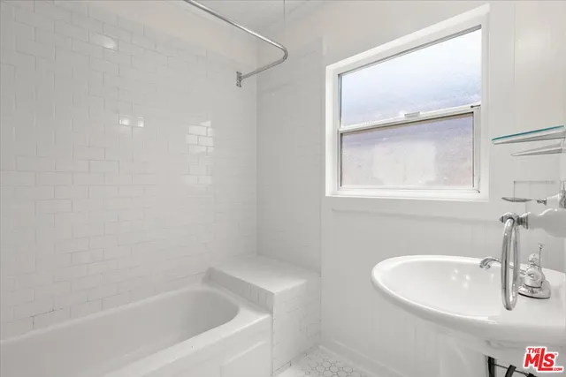 $1,049,000 | 1248 Hyperion Avenue, Los Angeles, CA 90029