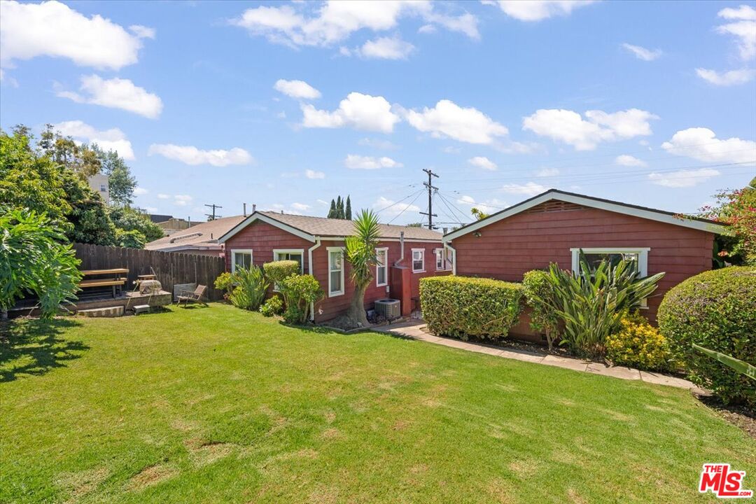 1248 Hyperion Avenue Los Angeles, CA 90029 - Photo 25 of 27