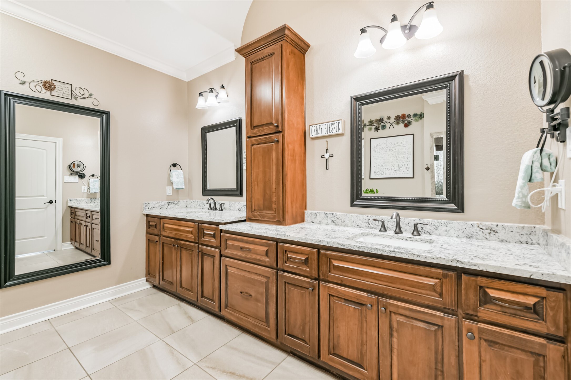 27553 Rio Blanco Drive Splendora, TX 77372 - Photo 26 of 41 a spacious bathroom with a granite countertop sink mirror and