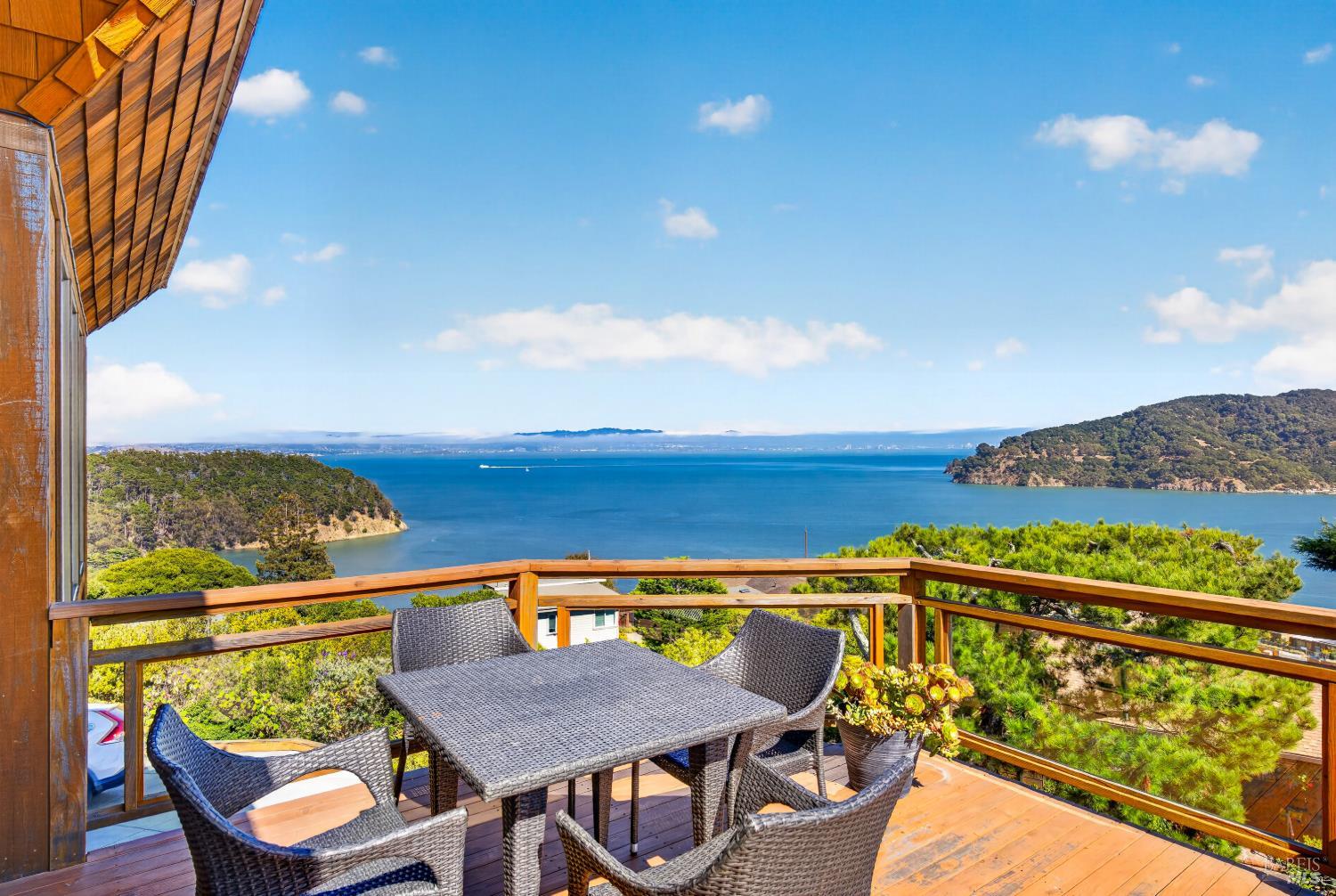 2349 Spanish Trail Road Tiburon, CA 94920 - Photo 26 of 41 Gallery Image 26