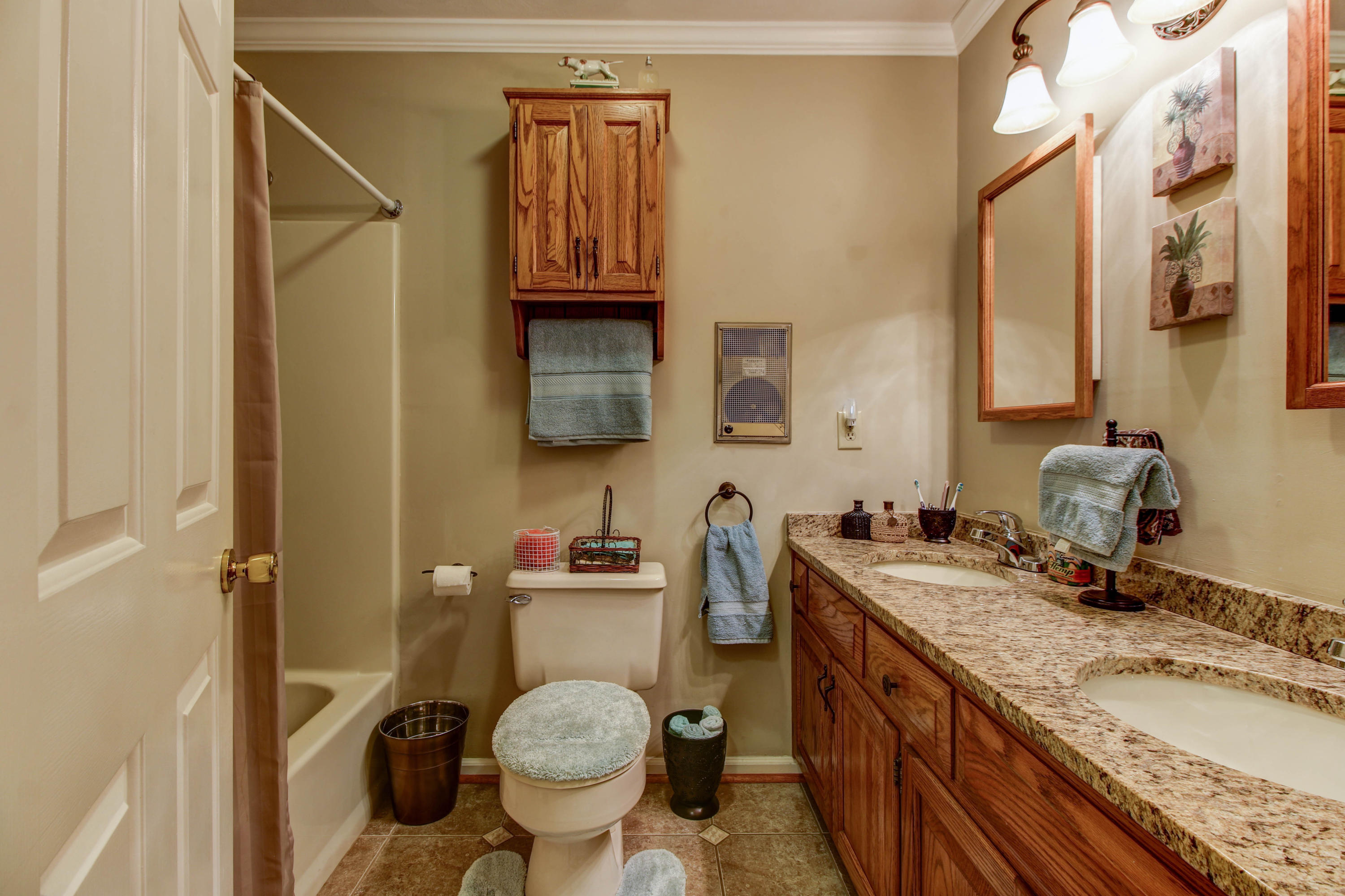 4567 Rte 1094 Roanoke, VA 24012 - Photo 21 of 46 _MG_6837_38_39_40_41Interior