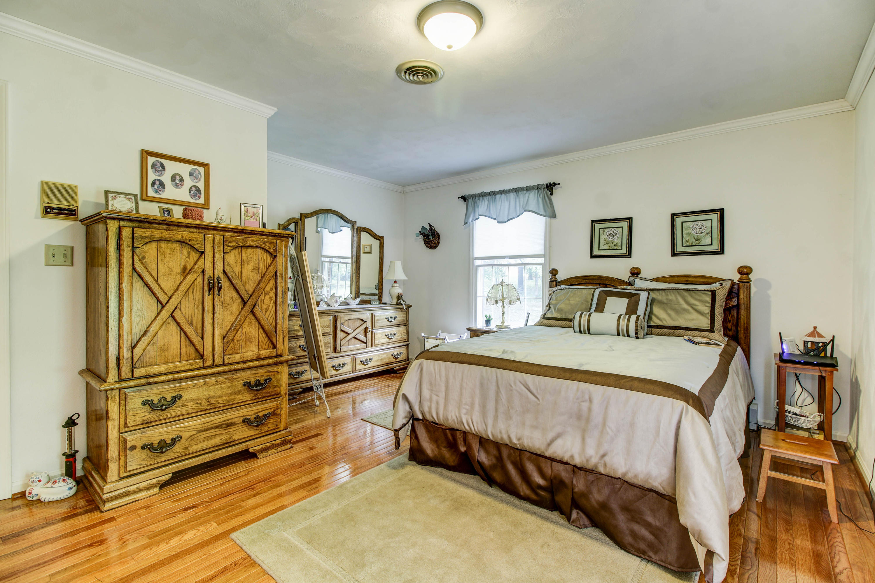 4567 Rte 1094 Roanoke, VA 24012 - Photo 27 of 46 _MG_6867_68_69_70_71Interior_1