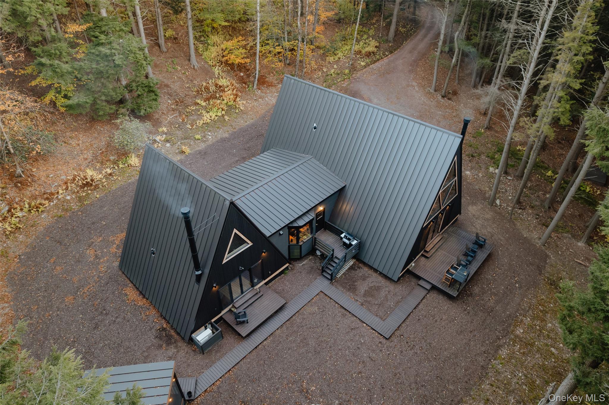 521 Perry Road Swan Lake, NY 12783 - Photo 4 of 32