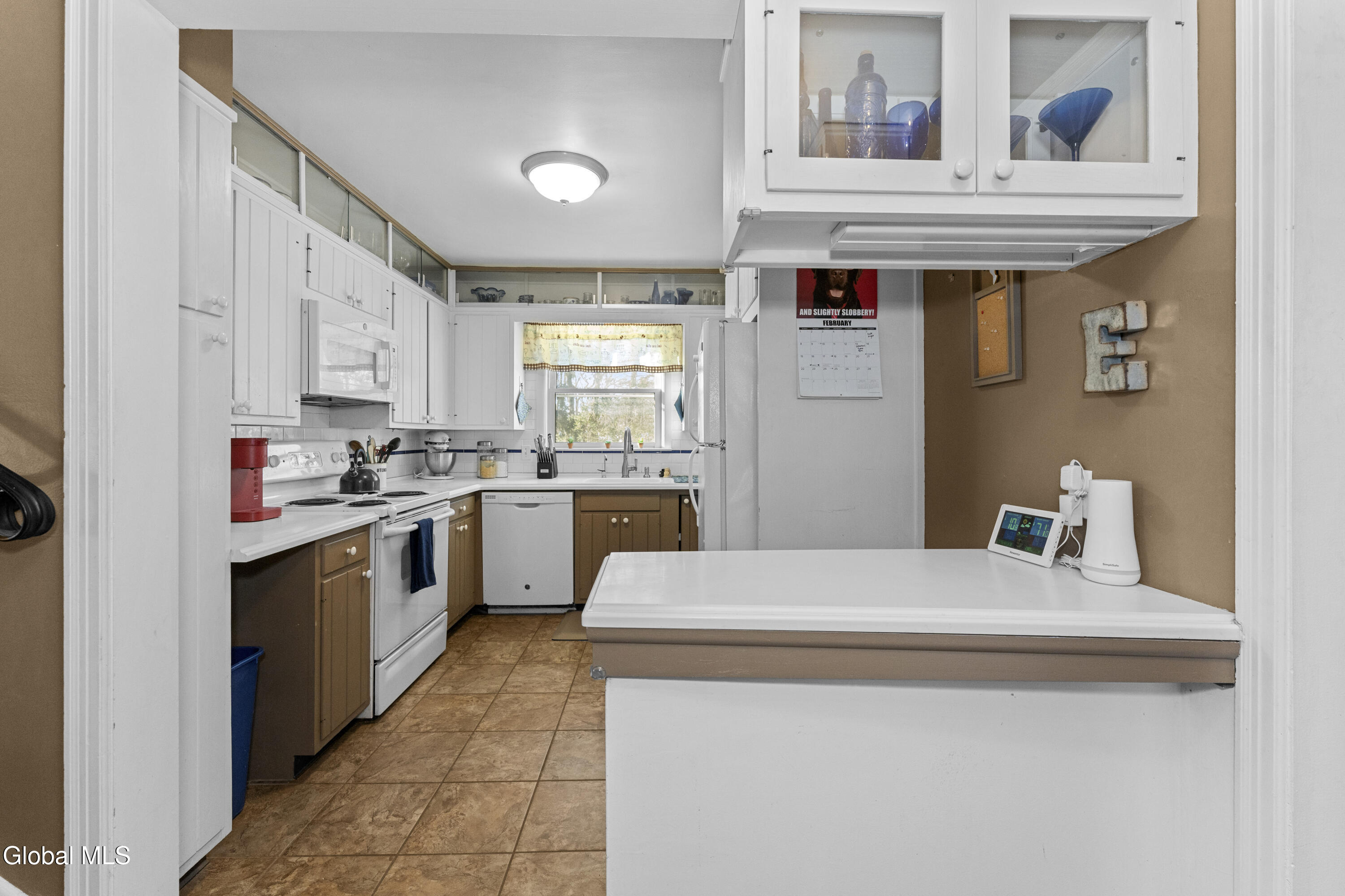 2240 Rosendale Road Niskayuna, NY 12309 - Photo 19 of 39 Kitchen