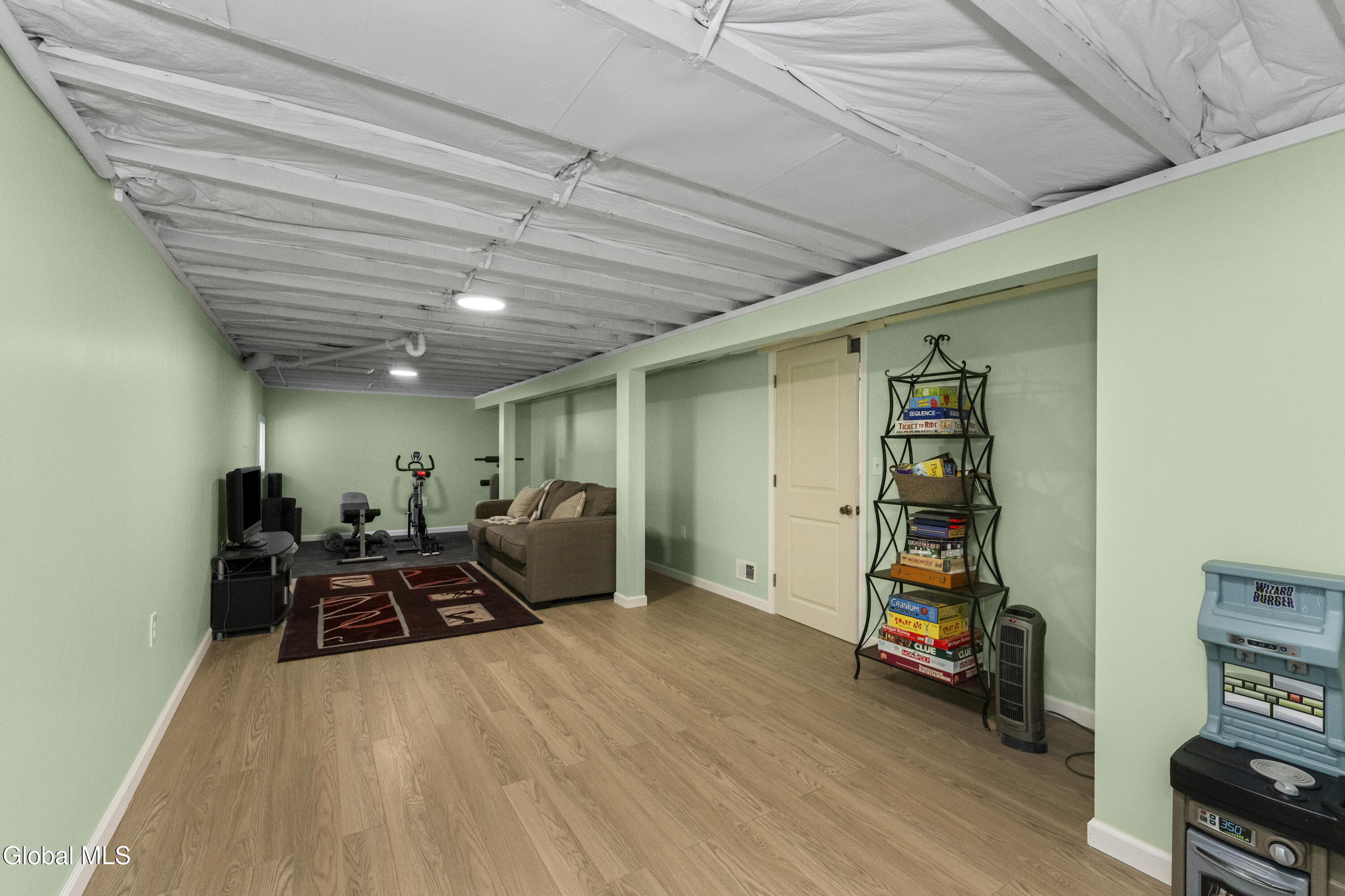 2240 Rosendale Road Niskayuna, NY 12309 - Photo 24 of 39 Basement with Clean Flexible Space