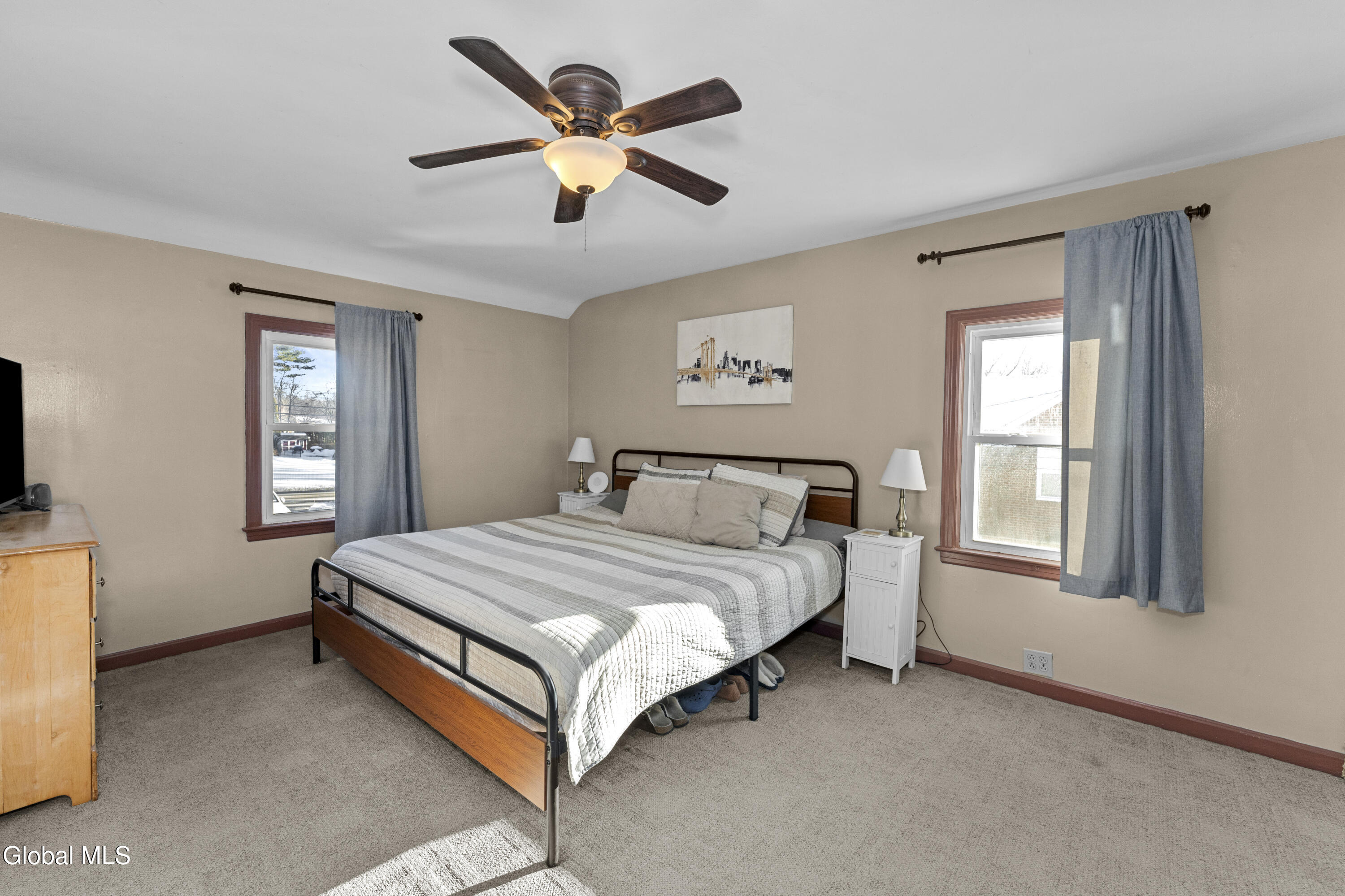 2240 Rosendale Road Niskayuna, NY 12309 - Photo 9 of 39 Primary Bedroom