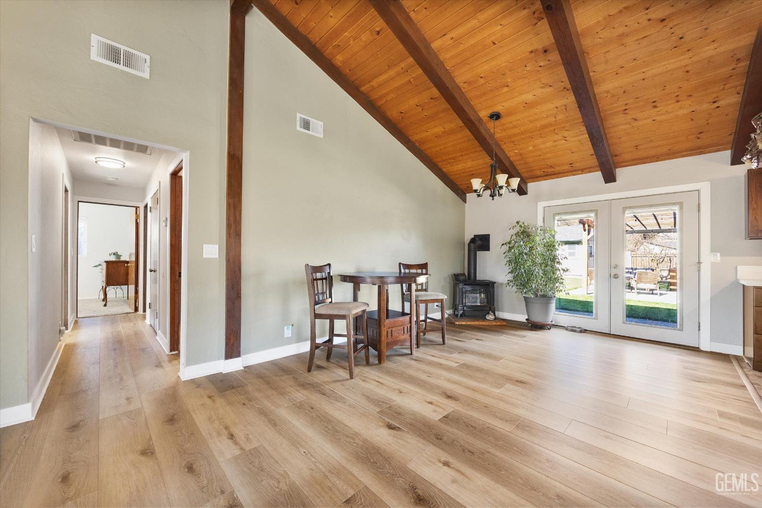 Undisclosed Address Tehachapi, CA 93561 - Photo 16 of 44