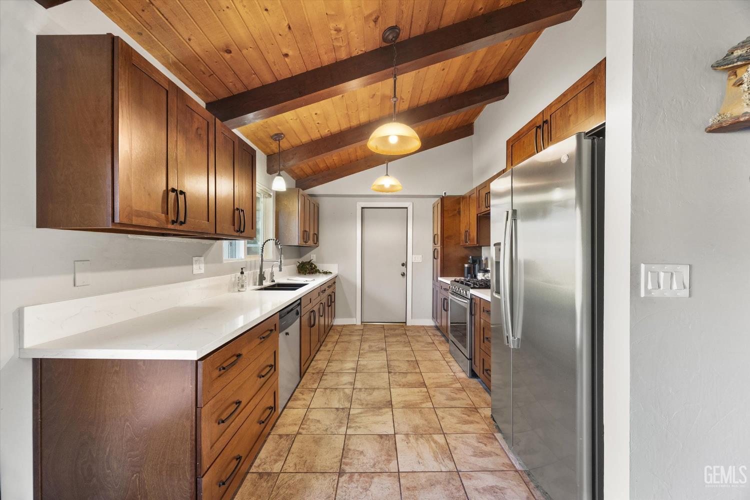 Undisclosed Address Tehachapi, CA 93561 - Photo 20 of 44