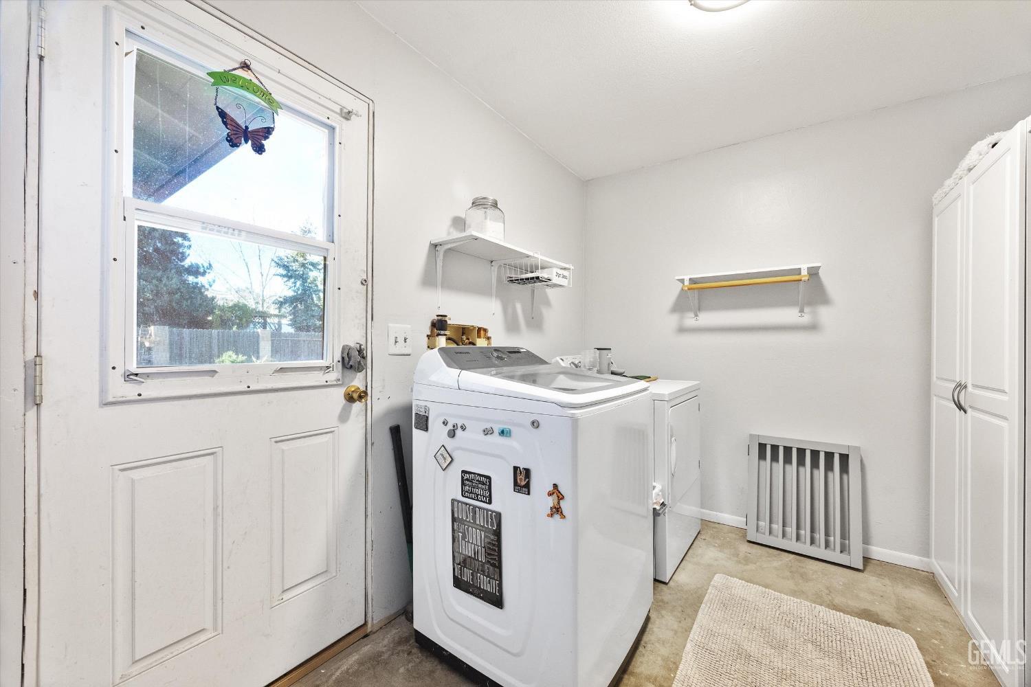 Undisclosed Address Tehachapi, CA 93561 - Photo 24 of 44