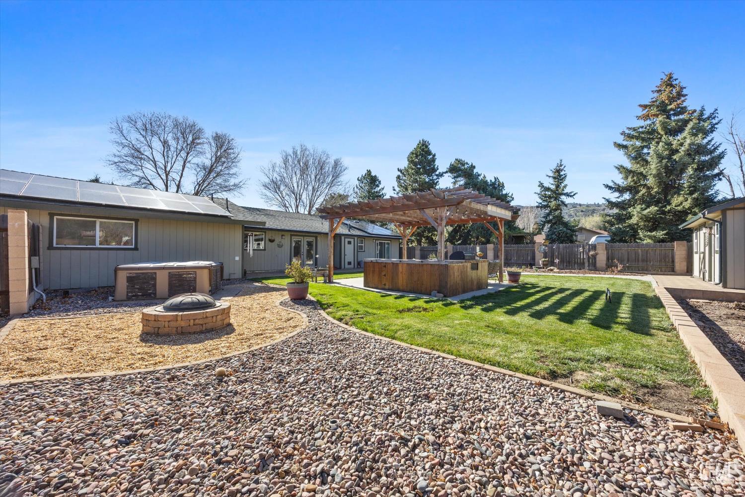 Undisclosed Address Tehachapi, CA 93561 - Photo 38 of 44