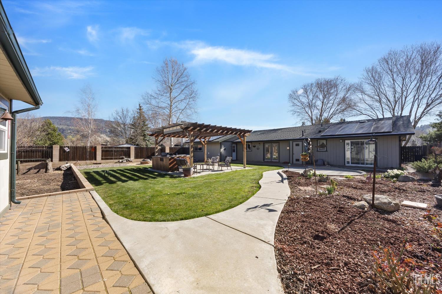 Undisclosed Address Tehachapi, CA 93561 - Photo 4 of 44