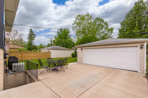 $485,000 | 1016 South Haddow Avenue, Arlington Heights, IL 60005
