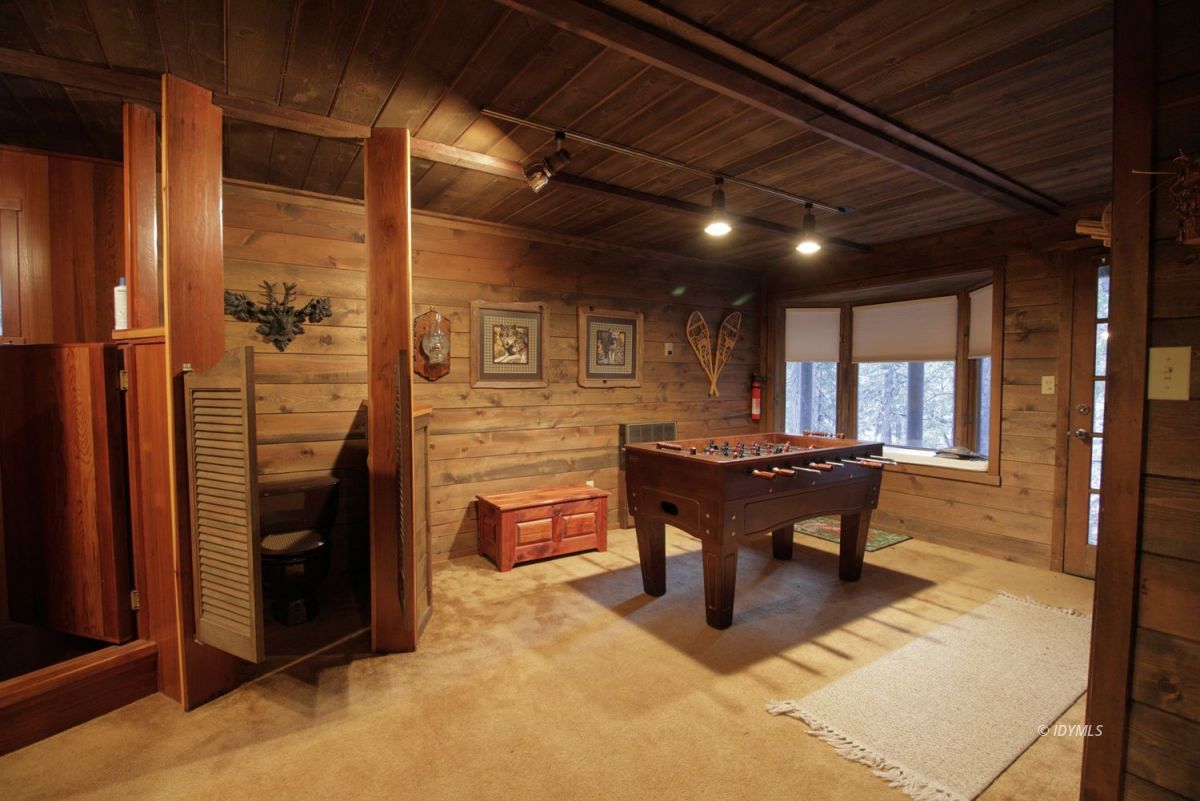 24745 Fern Valley Road Idyllwild, CA 92549 - Photo 27 of 48