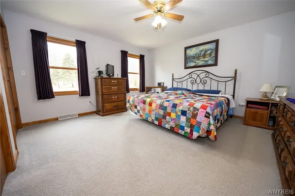 $374,900 | 3050 Hillbrook Drive, Eden, NY 14057