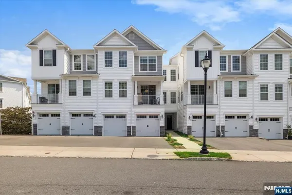 $5,300 | 121 Sequoia Drive, Cedar Grove, NJ 07009