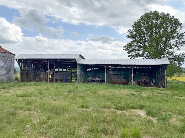2730 Spencer Road Rock Island, TN 38581 - Photo 17 of 36