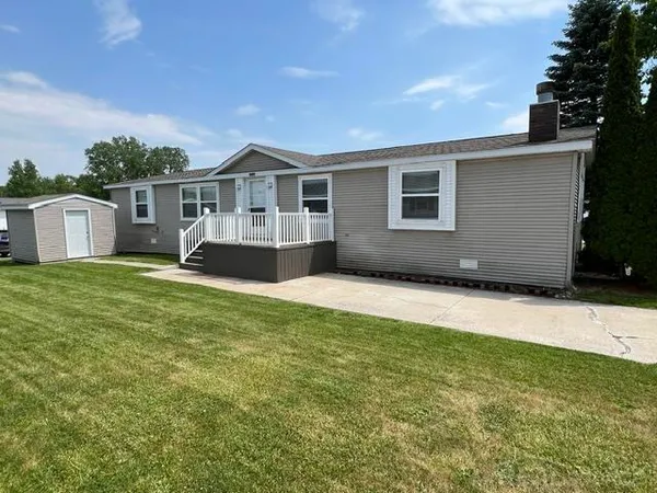$89,900 | 174 Meadow Lane, Port Huron, MI 48060