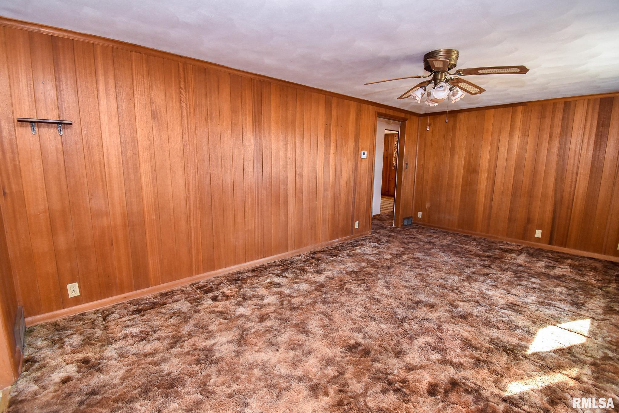 1508 Hickory Point Road Metamora, IL 61548 - Photo 4 of 38 Gallery Image 4