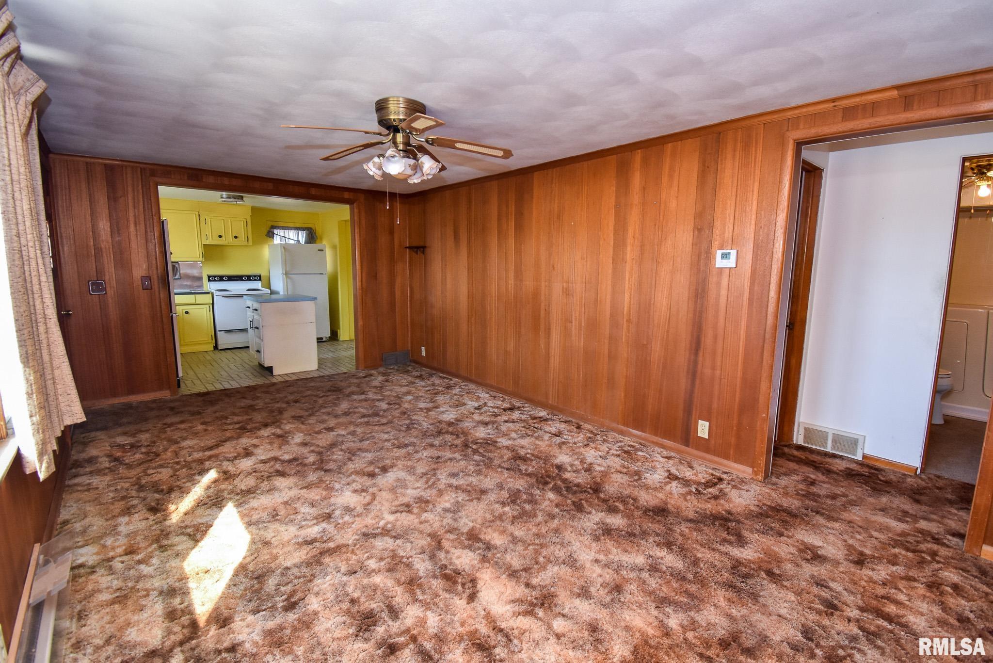 1508 Hickory Point Road Metamora, IL 61548 - Photo 5 of 38 Gallery Image 5