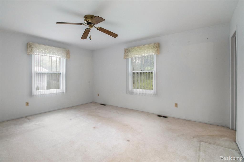 630 South Newman Road Lake Orion, MI 48362 - Photo 8 of 24 Gallery Image 8