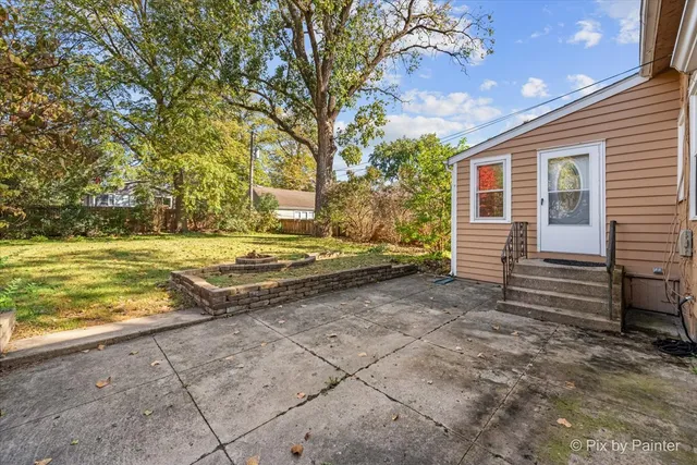 $279,000 | 1398 Floresta Vista, Crystal Lake, IL 60014